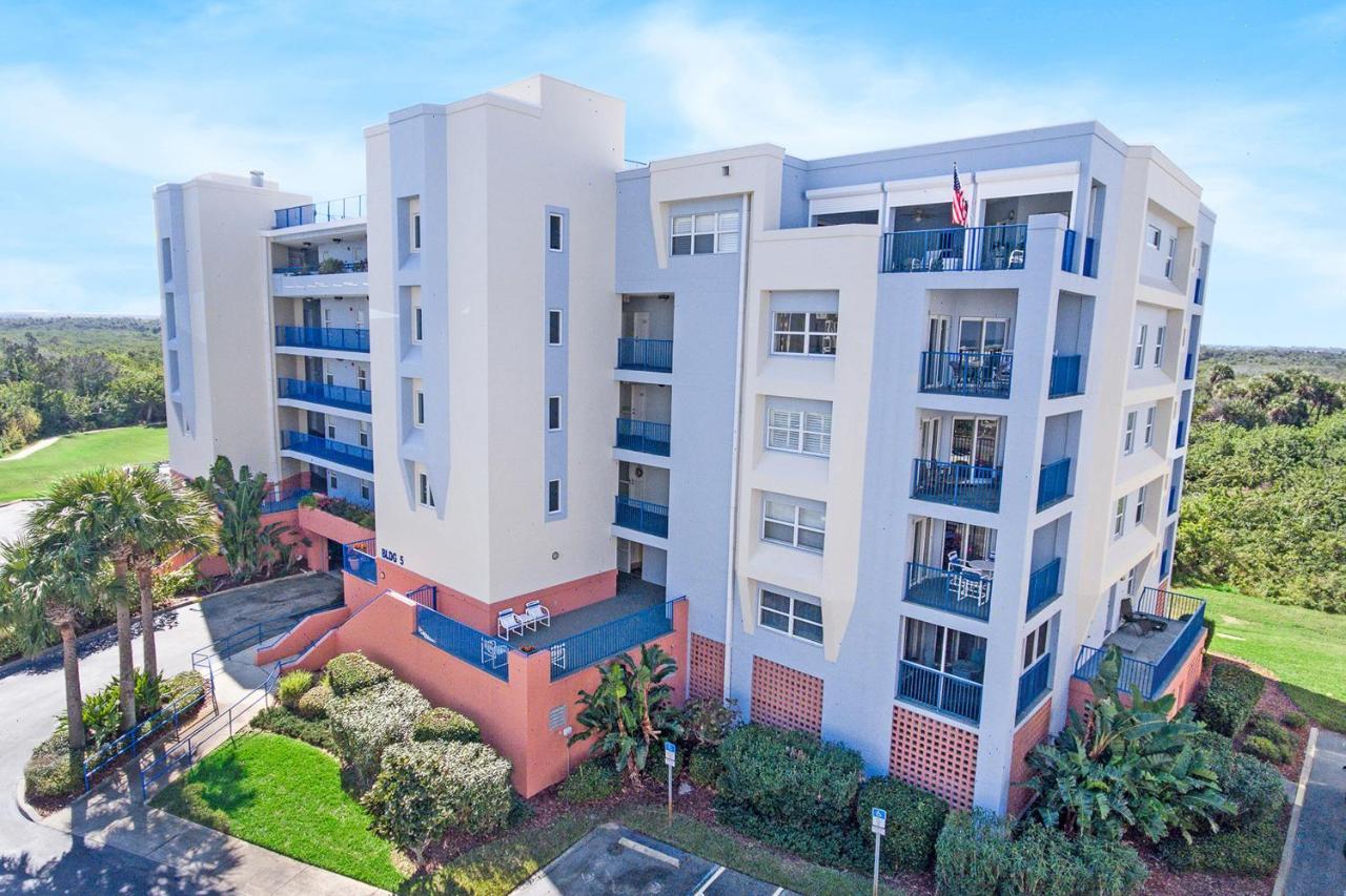 Oceanwalk Condos Bethune Beach Exterior foto