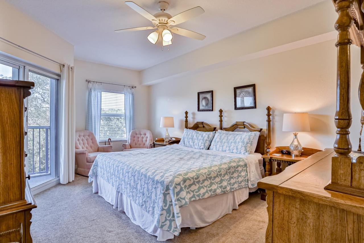 Oceanwalk Condos Bethune Beach Exterior foto
