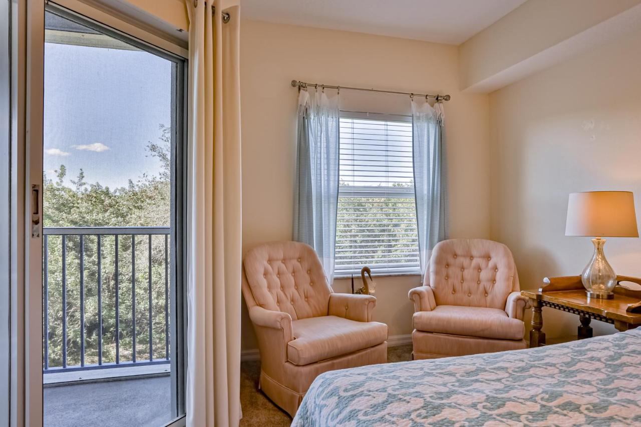 Oceanwalk Condos Bethune Beach Exterior foto